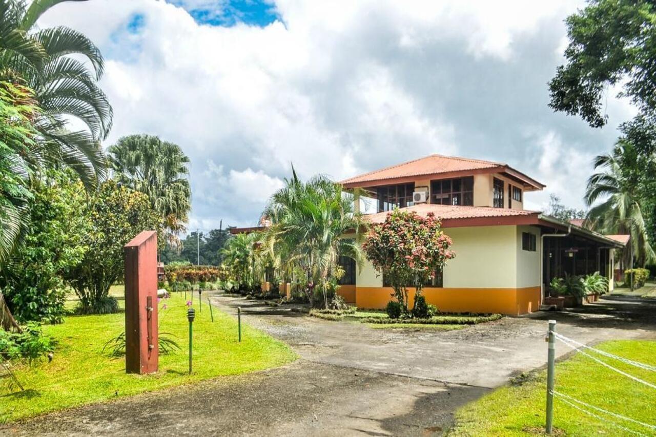 Hotel Befox Adventure La Fortuna Zewnętrze zdjęcie