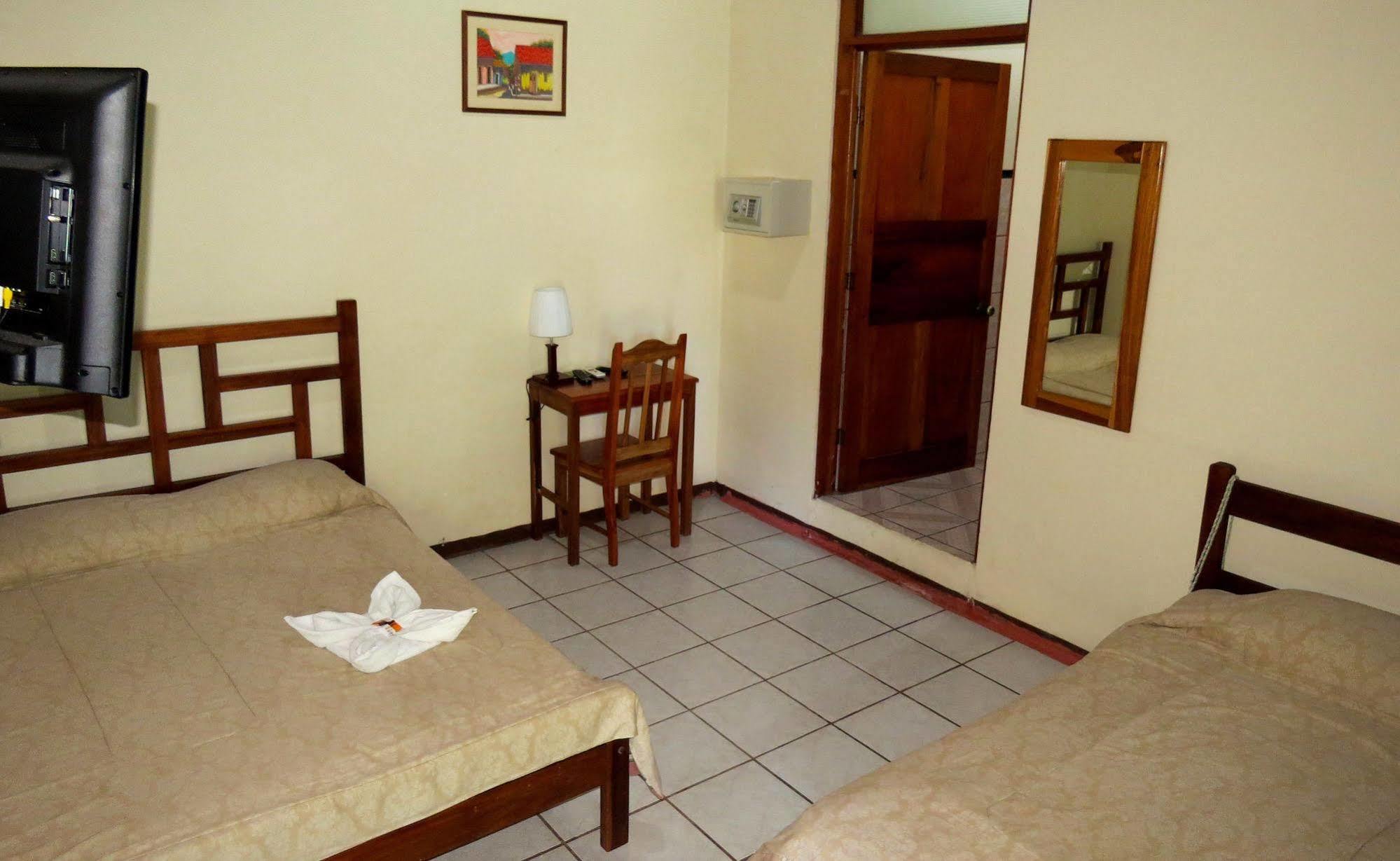 Hotel Befox Adventure La Fortuna Zewnętrze zdjęcie