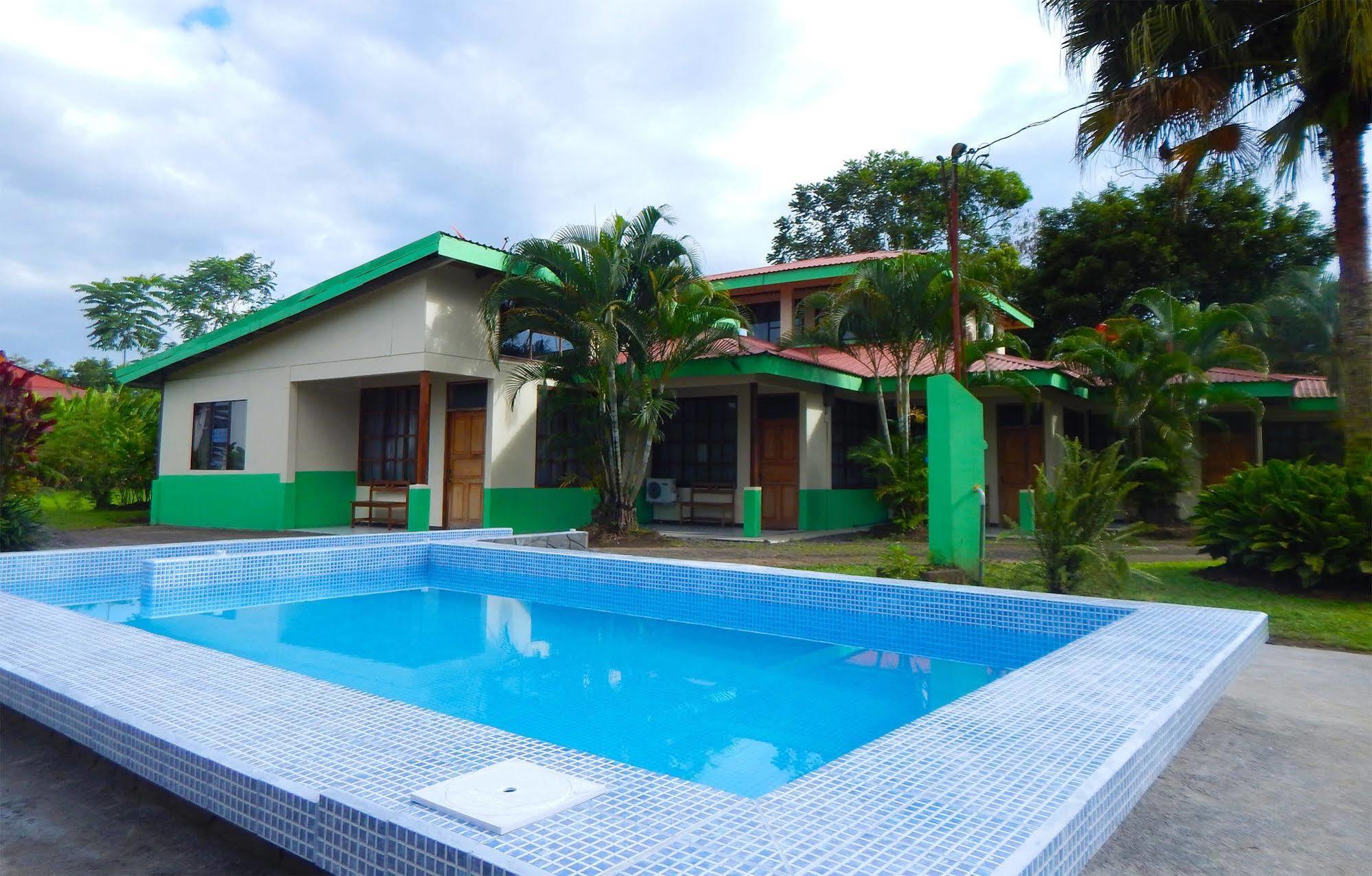 Hotel Befox Adventure La Fortuna Zewnętrze zdjęcie